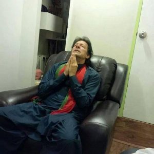 Imran Khan Prays to Almighty to Save Pak From Indian Air Force